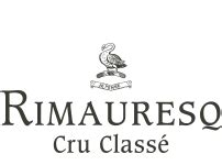 Rimauresq tire son nom de la contraction de real mauresque, la rivière des maures, qui traverse le. Domaine de Rimauresq - Cru Classé Côtes de Provence