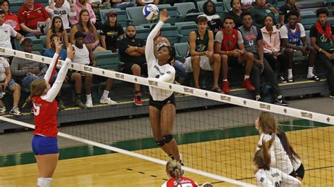 Julia campbell was born on march 12, 1962 in huntsville, alabama, usa. Victoria Omoregie - Women's Volleyball - Saint Leo ...