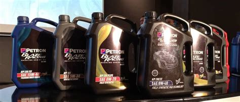 Beli cat minyak hitam online berkualitas dengan harga murah terbaru 2021 di tokopedia! Petron Lancar Barisan Produk Minyak Pelincir HTP