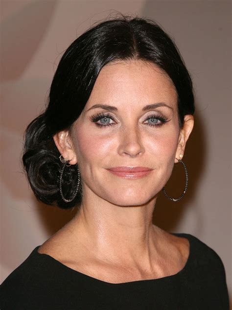 Born june 15, 1964) is an american actress, producer, and director. Courteney Cox - AlloCiné