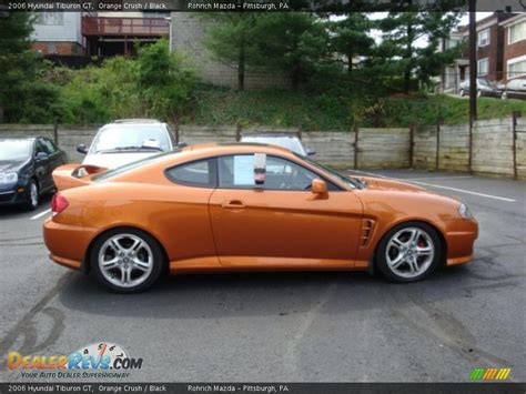 In 2006 hyundai tiburon was released in 7 different versions, 1 of which are in a body 2dr hatchback. 2006 Hyundai Tiburon GT Orange Crush / Black Photo #6 ...