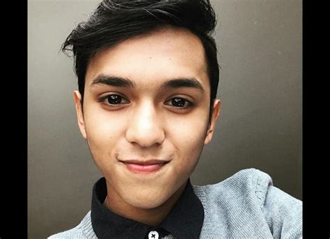 Aiman tino lagu terbaru mp3 & mp4. Aiman Tino Tolak Tawaran Berlakon - Media Hiburan