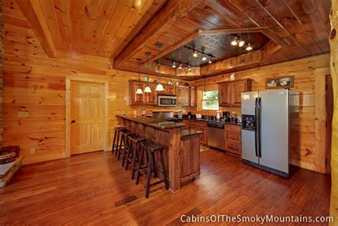 Situated in pigeon forge, this cabin is 2.4 mi (3.8 km) from goats on the roof and within 6 mi (10 km) of island at pigeon forge and titanic museum. Pigeon Forge Cabin - Memory Maker Lodge - 6 Bedroom ...