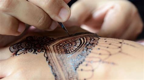 Check spelling or type a new query. Tips Agar Warna Henna Tak Gampang Luntur - kecantikan ...