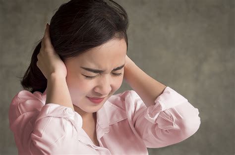 Disuria merupakan suatu penyakit yang menyebabkan rasa nyeri tumpul pada bagian perut bagian bawah. Tindakan Medis untuk Meniere yang Sebabkan Hilang Pendengaran