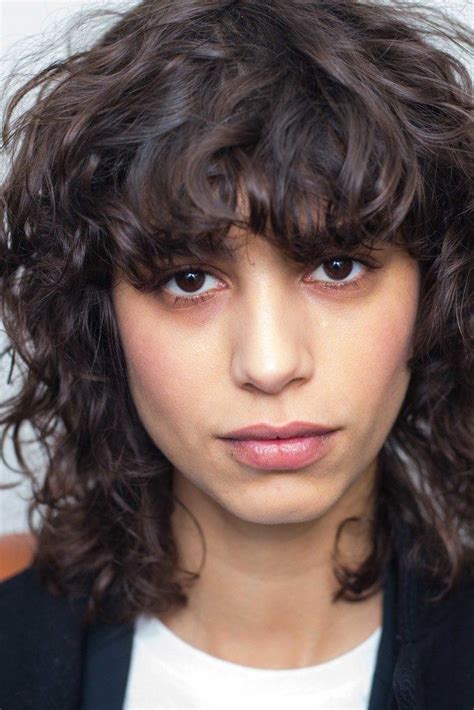 Curly hair can be difficult to manage, but picking the right haircut will help. 11 Androgynous Haircuts to Inspire Your New Look