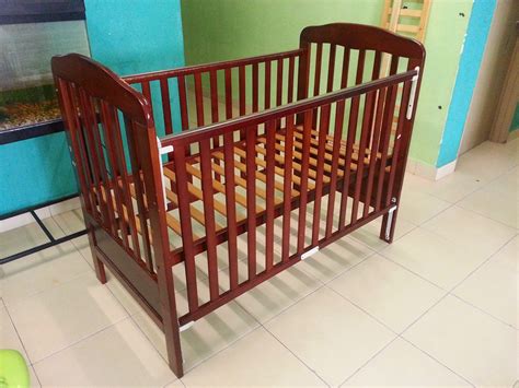 Hanya akan dikenakan apabila memenuhi. BaBY BuNDLeS: Baby Cot / Katil Baby (Coklat Gelap) - BBC 026