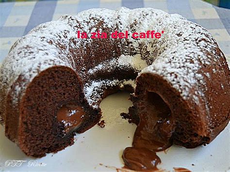 Ciambella con ripieno di nutella. Ciambella con cuore morbido - PTT Ricette