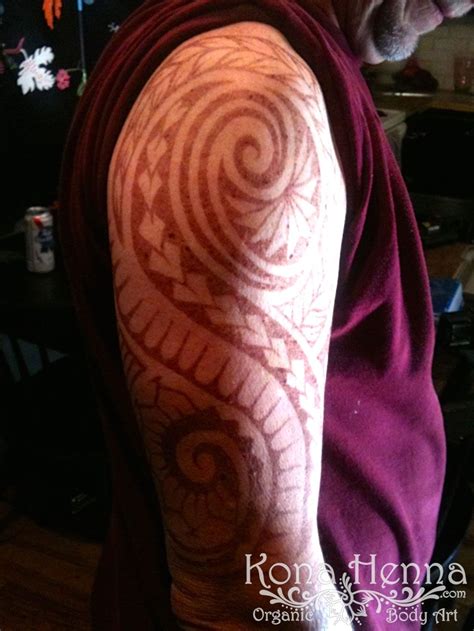 Henna artists work with henna paste, also called mehndi, which dyes the skin for a short period of time. Kona Henna Studio - sleeves gallery | Henna, Polynesian ...