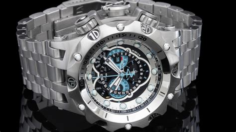 Turn the crown until the correct date 1 appears. Invicta 16802 Reserve Venom Hybrid with Master Calendar ...