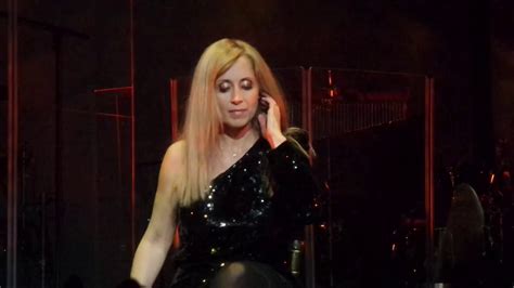 Перевод песни adagio — рейтинг: Lara Fabian - Adagio (Camouflage World Tour) Bruxelles ...