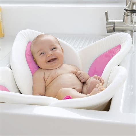 A clean way to bathe baby. Baby Bath Seat, Baby Bath Tub, Baby Bath, Baby Bathtub ...