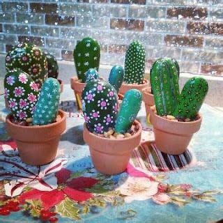 Coloca las piedras en el cemento siguiendo una disposición decidida con antelación, mientras el. 56 ideas de decoración con cactus en 2020 (con imágenes ...