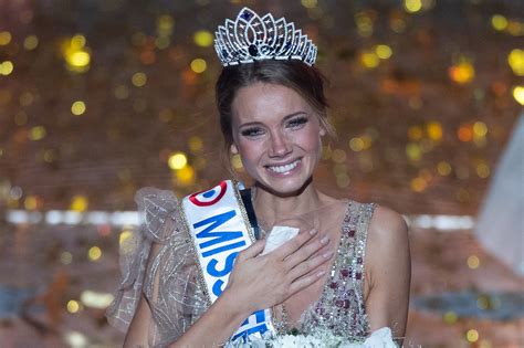 Et si amandine petit devenait miss univers 2020 ? Miss France 2021 : avec qui Amandine Petit partage-t-elle ...