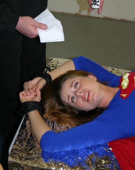 Madison ivy wakes up her man with an amazing blowjob. Supergirl Defeated (me again) : cosplaygirls