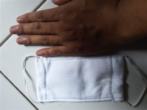 Alasan genting menggunakan masker mulut. Jual aneka perca lap majun, sarung tangan, kain plitur ...