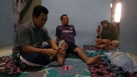 We did not find results for: Pengobatan Terapi Pijat Refleksi Untuk Mengobati Berbagai Macam Jenis Penyakit... - YouTube