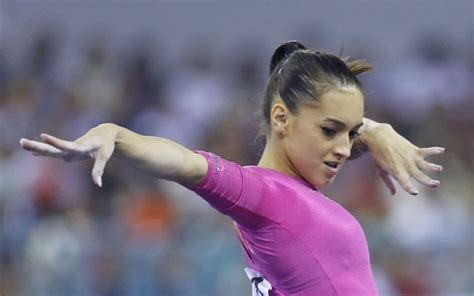 Born 19 june 1996 in bucharest) is a romanian artistic gymnast. Larisa Iordache a făcut ravagii pe o plajă din Mamaia ...