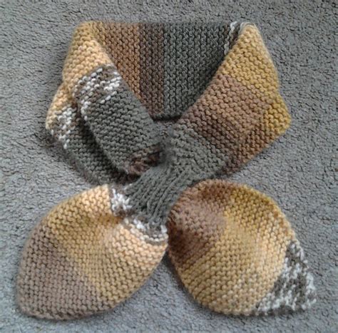 Thanks for the free pattern, very timely. Bow-Knot Scarf pattern - This may be called a "Tuck-in or ...