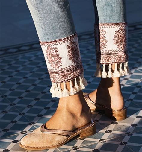 Maybe you would like to learn more about one of these? EL JARDIN DE LOS SUEÑOS: Customiza los bajos de tu vaquero