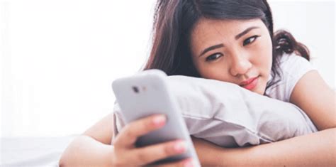 It's too easy to pass by you if you say the exact same thing that twenty other people say in their first message. How to Deal with Unwelcome Messages on Online Dating Apps ...