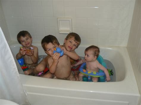 This helps make the messiest of bath times a breeze. Rub a Dub Dub | Just a Bunch of Characters