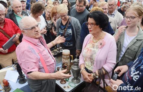 Hallo meine lieben händler freunde. Trödelfans in Weiden im "Lucki"-Fieber | Onetz