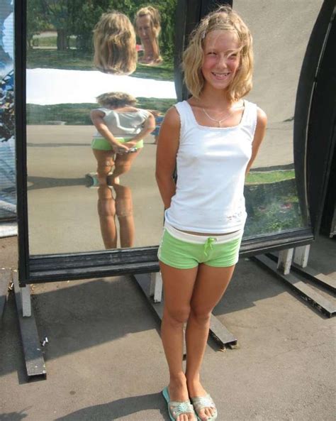 Adults are allowed in group images, of course. Downblouse Teen Pokies Buds Секретное хранилище ...