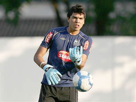Éverson é o novo jogador do santos, goleiro assinou contrato de quatro anos (foto: Deus é Flamengo!!!: Goleiro Felipe, do Santos, revela ...