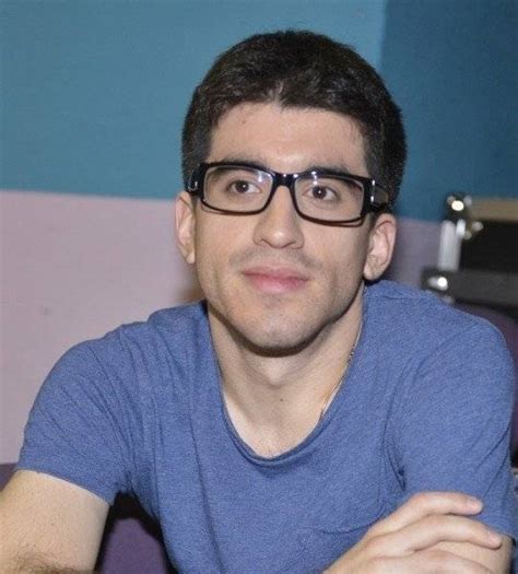 Florin calinescu on wn network delivers the latest videos and editable pages for news & events, including entertainment, music, sports, science and more, sign up and share your playlists. FLORIN CALINESCU si viitoarea sa nora! FOTO! - Tabu