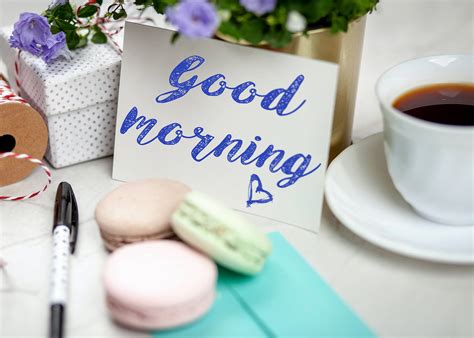 Flirty good morning texts for her. 130 Good Morning Paragraphs For Her To Wake Up To » GoDates