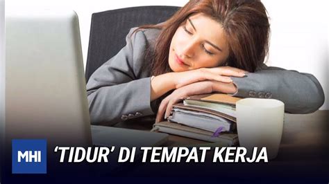 Faktanya, menurut para ahli, kerja emosi melingkupi hampir semua bidang pekerjaan yang menuntut karyawannya berinteraksi dengan orang lain, terlepas apakah kita bekerja di tempat yang mengharuskan kita berhadapan dengan pelanggan atau tidak. 'Tidur' Di Tempat Kerja | MHI (20 Jul 2020) - YouTube
