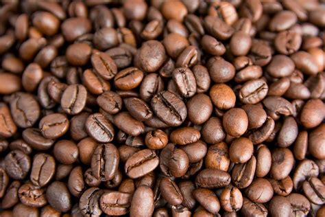 Coffee beans cheaper than ground. Whole Bean Coffee, How Do I Love Thee? - Best Coffee Beans