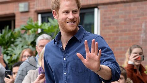 Prince harry, duke of sussex, kcvo, adc (henry charles albert david; Prinz Harry ist wieder zurück in London: Aber wo ist Meghan? | Promiflash.de