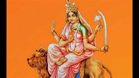Shardiya Navratri 2020 Sixth Day of Navaratri Maa Katyayani Aarti Manta ...