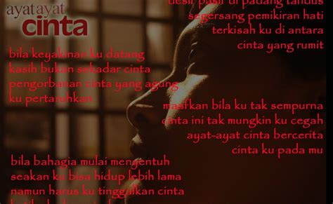 Aku telah jadi lupa siapa diriku ini engkau juga dihanyutkan oleh arus percintaan. Ayat-ayat Cinta...