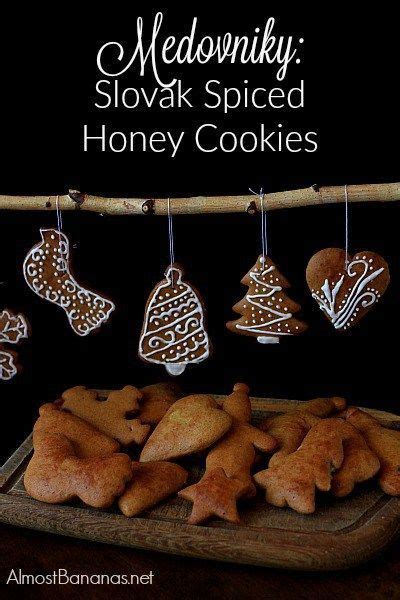 Kosicky slovak cookie recipe ~ medovniky slovak spiced honey cookies almos… the holiday season at dh's grandparents' house in chicago was always filled with interesting sweets shared by friends and neighbors from various european heritages. Medovníky: Slovak Spiced Honey Cookies | Recipe | Honey ...