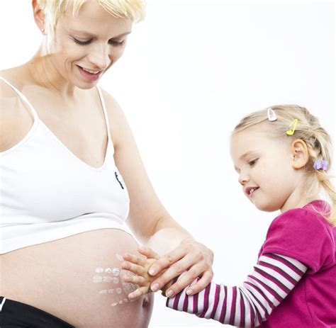 Weiß nicht ob das eine rolle spielt. Schwangerschaft: Mütter von Neugeborenen haben ein ...