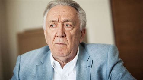 Born 3 july 1939) is a hungarian politician and diplomat, former european commissioner for taxation and customs union. Kovács László már előkészítené az MSZP 2022-es győzelmét ...