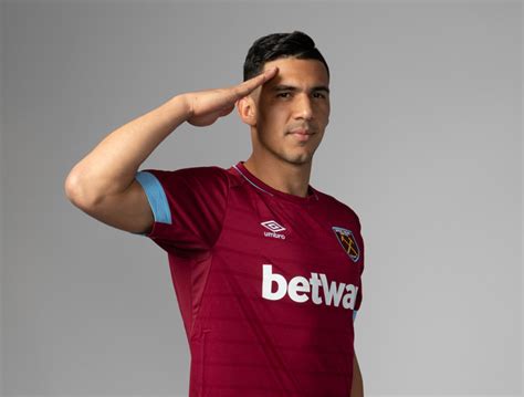 He played for cerro porteño pf, rubio ñu, nacional and libertad in the paraguayan primera división. Fabian Balbuena | West Ham United Italia Station 936