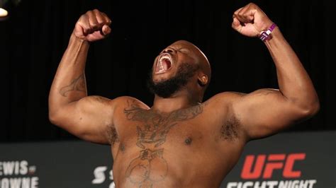 Is he dead or alive? Derrick Lewis vs. Mark Hunt official; one fighter misses ...