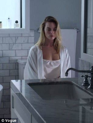 Join our lovely babes' wild pissing sessions now for more slippery pleasures. Margot Robbie details her beauty routine in American ...