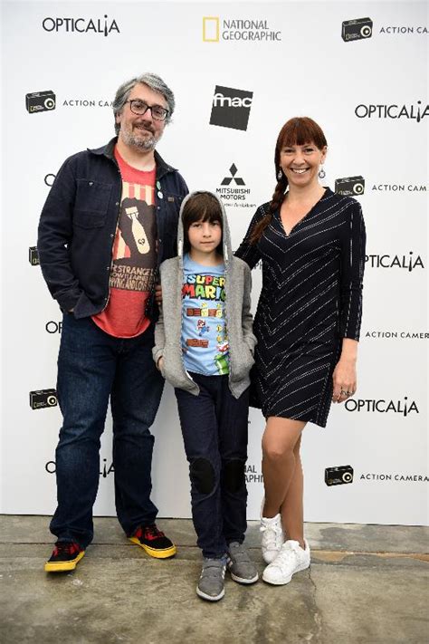 11 anos de pedro galvão markl , disse o animador da rádio comercial na legenda de uma. Nuno Markl CRITICA INDIGNAÇÃO com roupa unissexo: «ACIMA ...