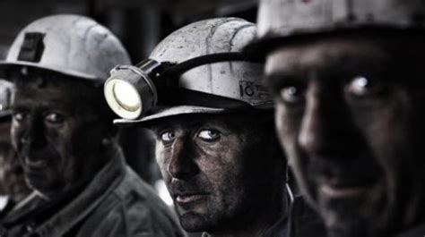 Jun 15, 2021 · украинские шахтеры попросили ес защитить их права lenta.ru, 14 сентября 2020 другие материалы рубрики В Луганске шахтеры не хотят спускаться под землю ...