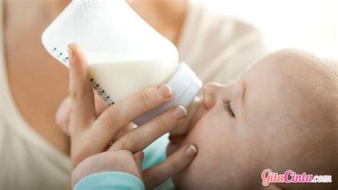 Cobalah resep bubur susu bayi untuk menambah. Susu-Bayi - GitaCinta.com