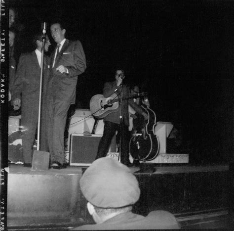 Theatre in Detroit on Friday, May 25, 1956. Source Elvis Collectors | Elvis, Elvis collectors 