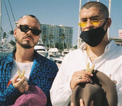 Bad bunny y j balvin halftime super bowl 2020 nfl presentacion completa bad quality. J Balvin y Bad Bunny, ¿se unen al Super Bowl? - ClaudiaPeralta