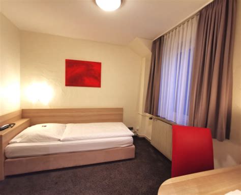 217 likes · 1 talking about this · 214 were here. Small Single Room | Hotel Wanner in Boeblingen - Business ...