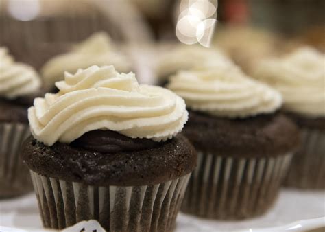 These dairy free vanilla cupcakes are perfectly homemade. Dairy-Free Chocolate Cupcakes Recipe