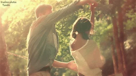 Kono minikuku mo utsukushii sekai「amv」not you by neovaii. couple slow dancing | Tumblr